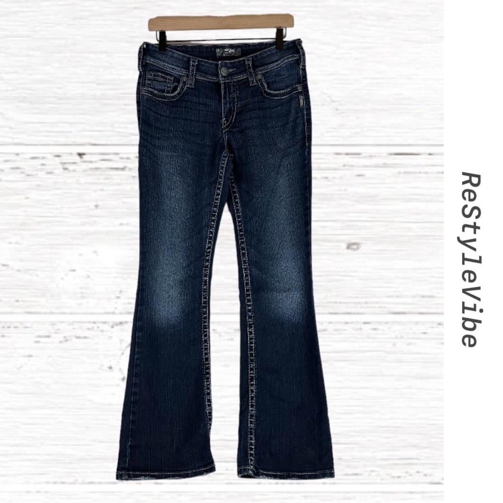 Silver Jeans Womens Size 29L32 Denim Suki Surplus Bootcut Style Fit Mid Rise
